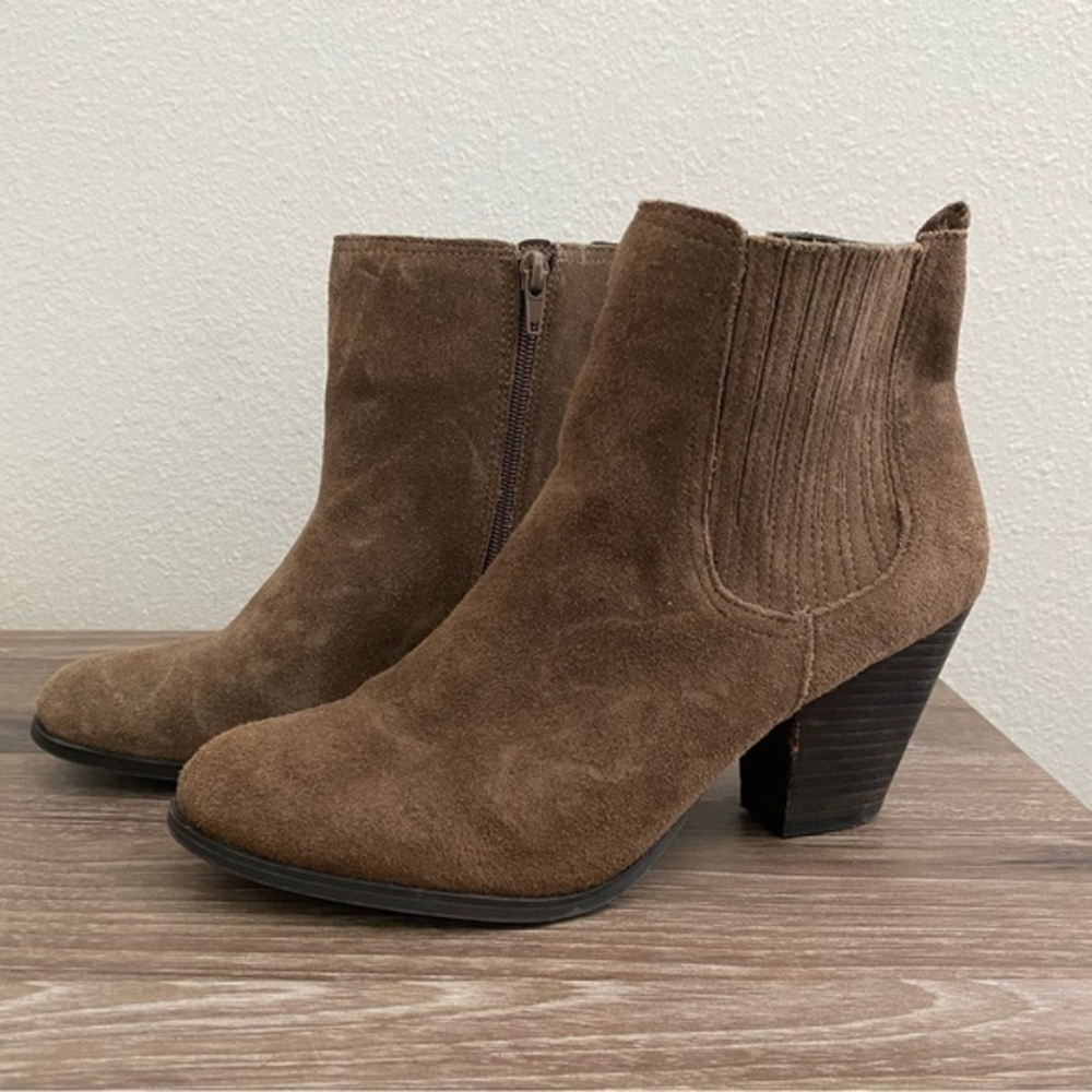 NINE WEST GAIANNA ANKLE BOOTS SIZE Womens Size 8.5M Brown Suede Leather Upper